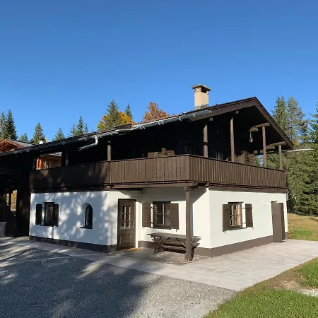 Apartament Franz Seefeld w Tirolu